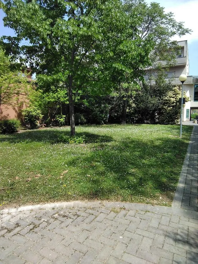 Appartamento Parco Degli Angeli Centro Parking Free Train Station Zone 安杰利圣母