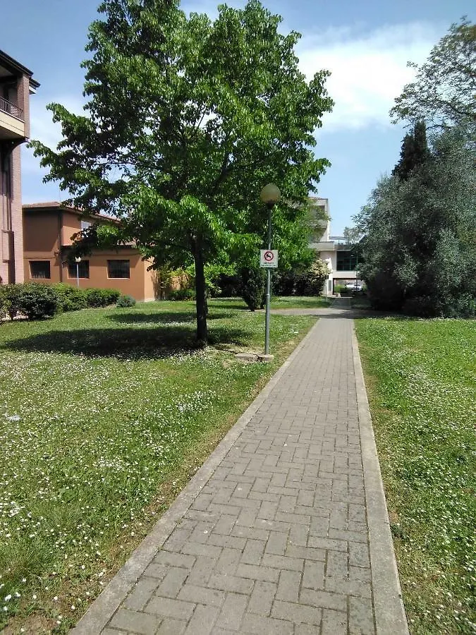 公寓 Appartamento Parco Degli Angeli Centro Parking Free Train Station Zone 安杰利圣母